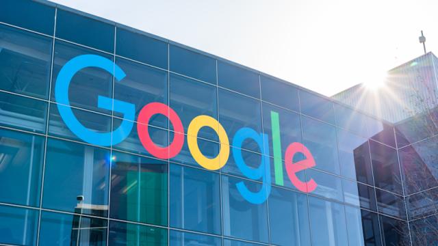 Жителей РФ напугали возможной блокировкой сервисов Google