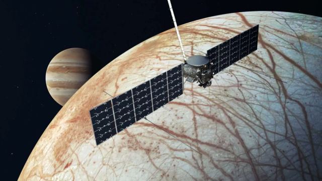 Запуск зонда Europa Clipper к Юпитеру отменили из-за непогоды