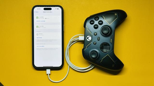 Как подключить джойстик Xbox к iPhone и Mac по проводу