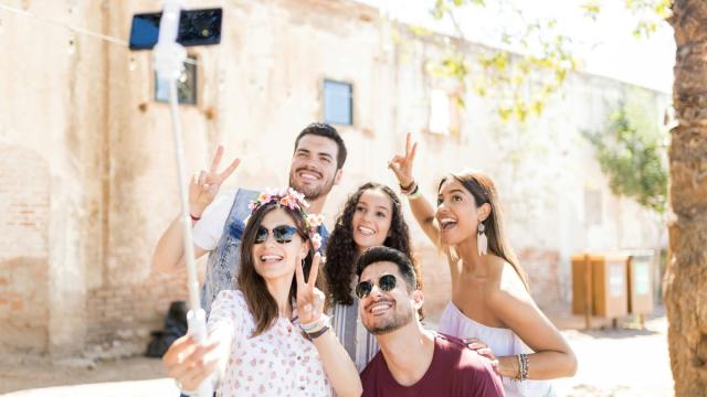 Названы 10 лучших смартфонов для селфи по версии DxOMark