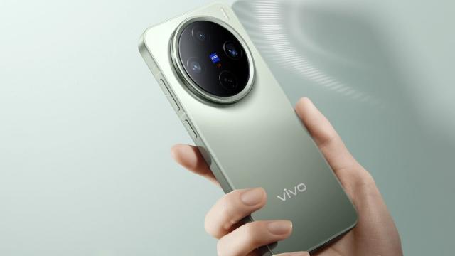 Представлен vivo X200 Pro mini — самый маленький и мощный смартфон в 2024 году