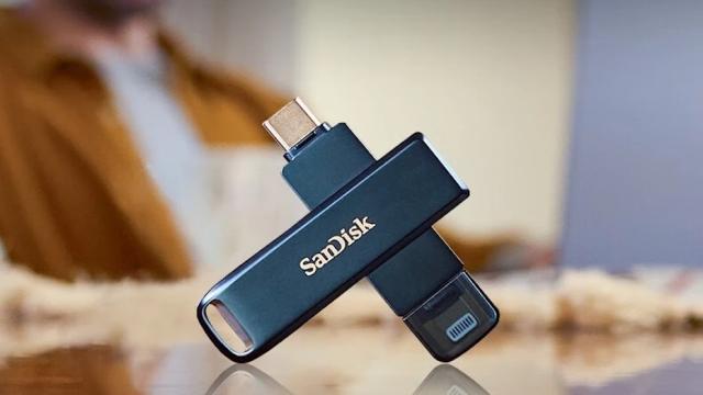 SanDisk представила очень необычную флешку — и для iPhone, и для Android сразу