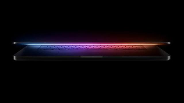 Apple готовится к выпуску первых MacBook Pro с OLED-дисплеями
