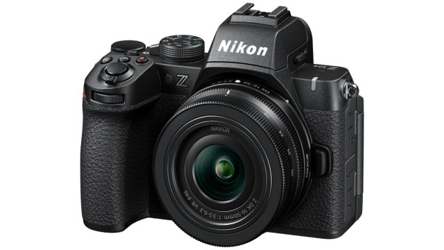 Nikon представила фотоаппарат с уникальной кнопкой: сделает идеальные снимки