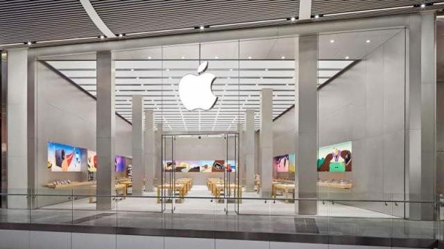 Apple грозит групповой иск на $1 млрд из-за 30-процентной комиссии в приложениях