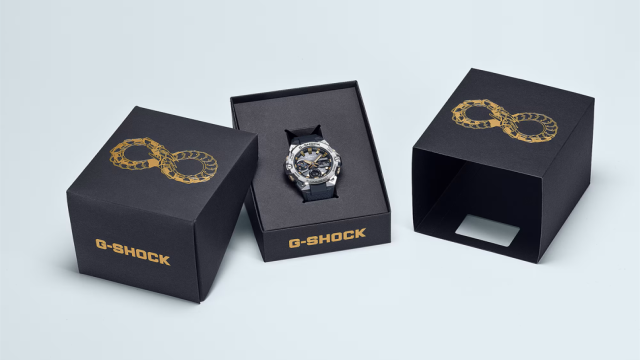 Casio выпустила смарт-часы G-Shock из стали и карбона с символом 2025 года