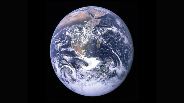 Землю «лихорадит»: появился прогноз катастроф на 2025 год