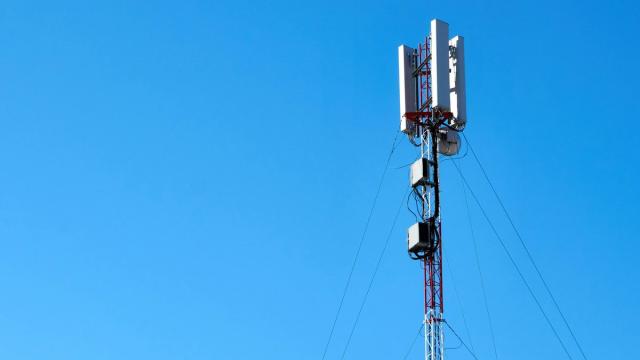 Россия потратит 16,8 млрд рублей на создание базовых станций связи