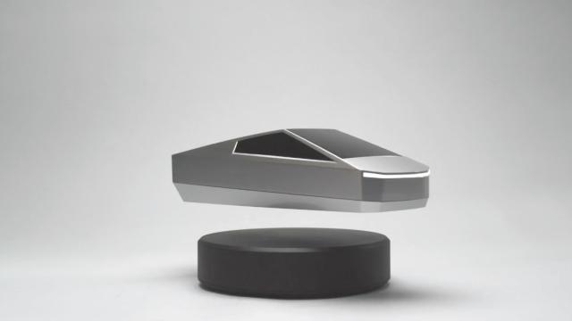 Tesla выпустила летающий Cybertruck