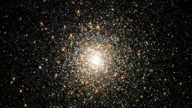 «Хаббл» нашел необычные шаровые скопления: что это