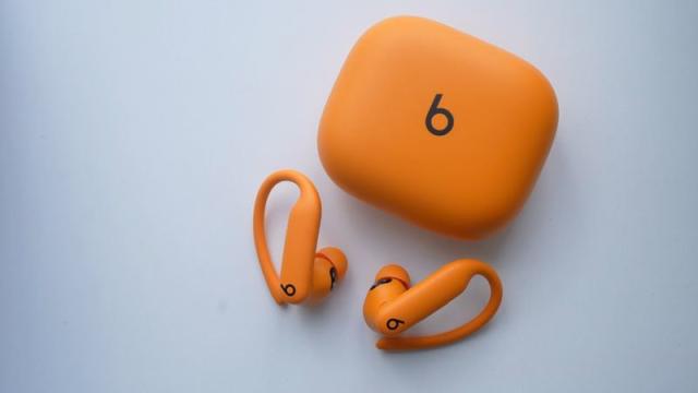 Либо здоровье, либо развлечения: Powerbeats Pro 2 отказываются воспроизводить музыку и отслеживать пульс одновременно