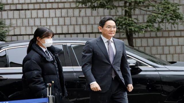 Над наследником бизнеса Samsung опять сгущаются тучи