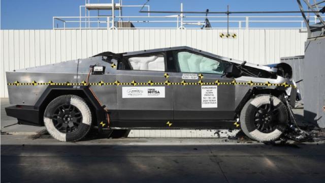 Tesla Cybertruck сдал краш-тест NHTSA на высший балл