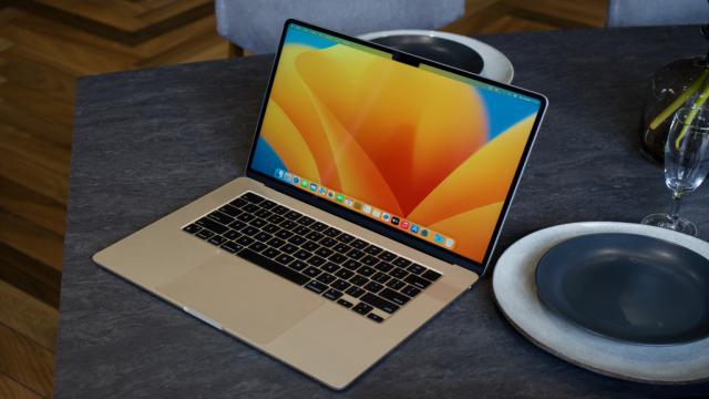 Apple сняла с продажи все старые MacBook Air. И зря