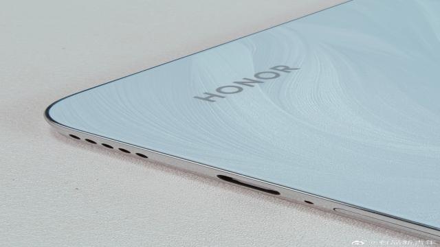 Без Ultra Вероятный состав серии Honor 400 и уменьшение экранов