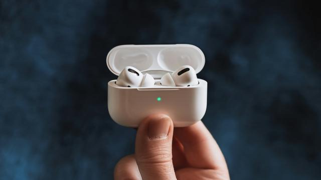 5 причин раз и навсегда забыть про AirPods — есть вариант разумнее, лучше и выгоднее