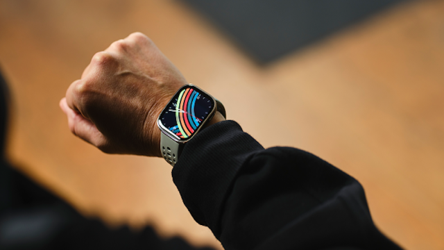 В России появились смарт-часы Amazfit Bip 6 — с AMOLED-экраном и улучшенными возможностями
