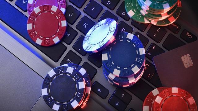 В России хотят ввести самозапреты на азартные игры