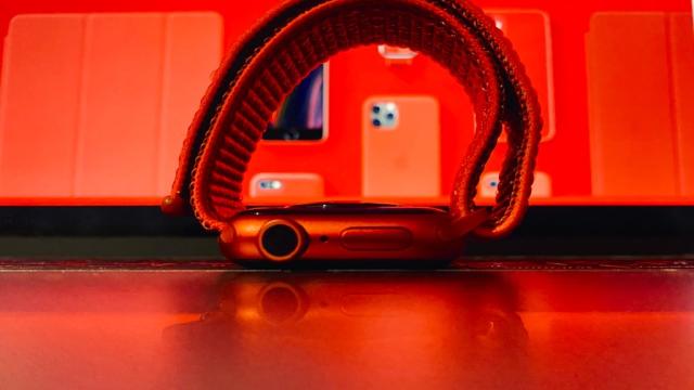 Вышло обновление watchOS 11.4 с автовыходом из беззвучного режима