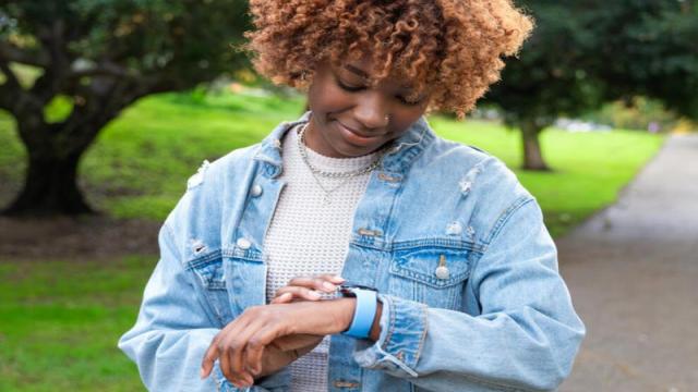 Смарт-часы Pixel Watch научились предупреждать о мошеннических звонках