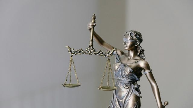 I*******m и F******k больше не являются социальными сетями, заявил сам Цукерберг