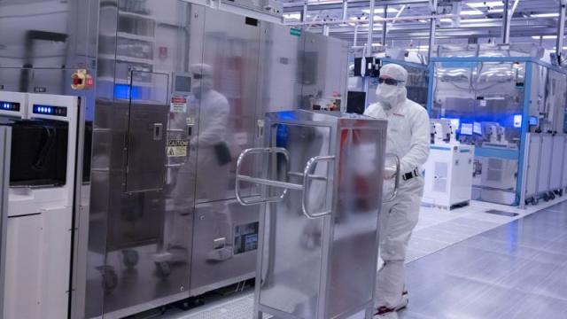 Intel готова тщательнее прислушиваться к потребностям своих заказчиков