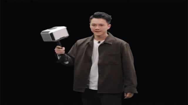 OnePlus показала молот, уменьшающий предметы: OnePlus 13T подтверждён