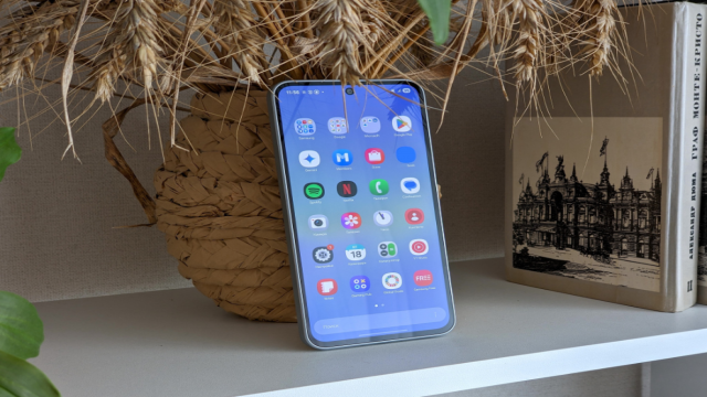 Samsung молча отзывает One UI 7. В чем проблема?