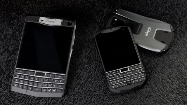 Unihertz готовит новый смартфон с QWERTY-клавиатурой