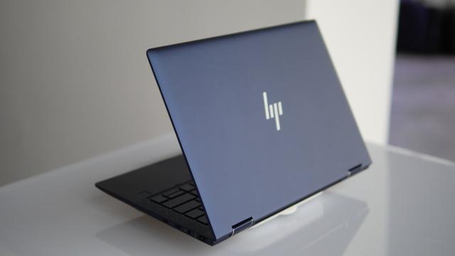 В России прекратили параллельный импорт ноутбуков HP и Fujitsu