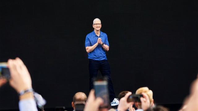 Глава Apple «оправдался» из-за проблем с Siri