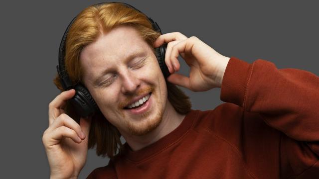 Мы не просто слышим музыку, но и «становимся ею» – открытие ученых