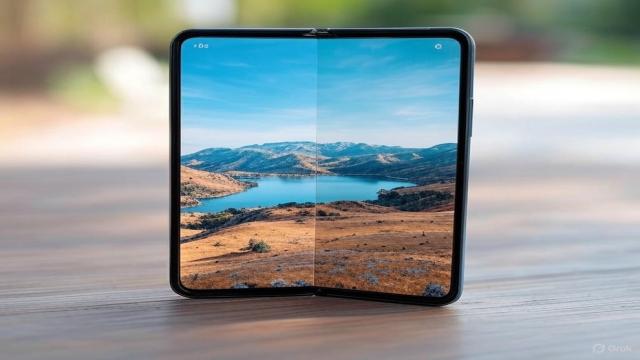 Названы две фишки складного iPhone, которые очень огорчат фанатов Galaxy Fold