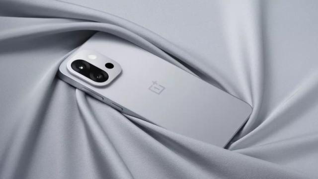 Первые секреты камер OnePlus 15: прорывов не ждём?