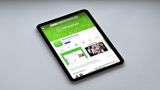 Попробовал WhatsApp для iPad и расстроился: неужели этого мы ждали 15 лет?!
