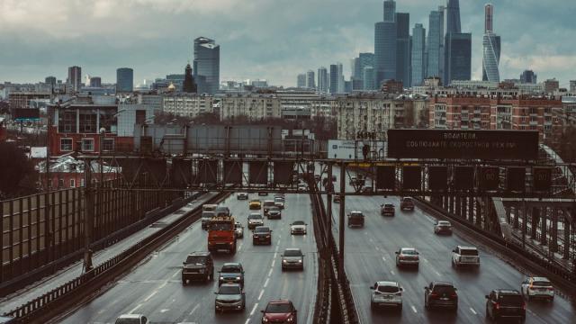 Почему в России нет беспилотных машин: ответ эксперта