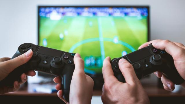 Топ-20 лучших игр на PS4 в 2025 году: хиты, проверенные временем