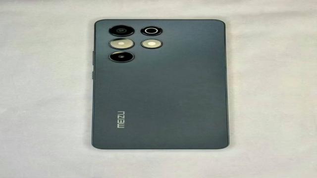 Meizu 22 Ultra Шпионские фото новых смартфонов бренда
