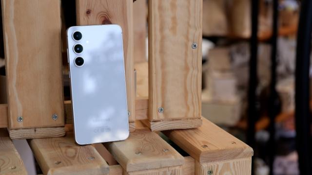 Samsung готовит на осень Galaxy S25 FE с One UI 8, но он разочарует