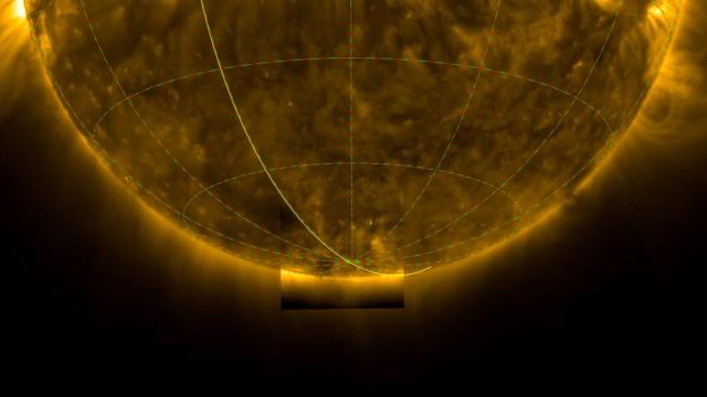 Аппарат Solar Orbiter первым в мире получил фото южного полюса Солнца
