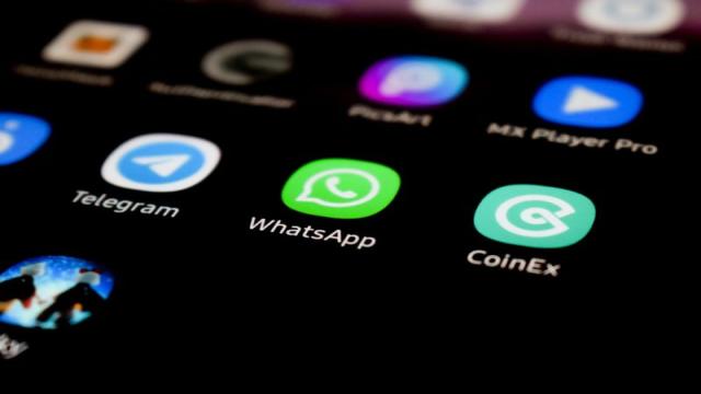 В мессенджере WhatsApp появятся реклама и платные подписки