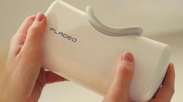 В продаже появился гаджет для очистки подмышек от запаха — PlaDeo