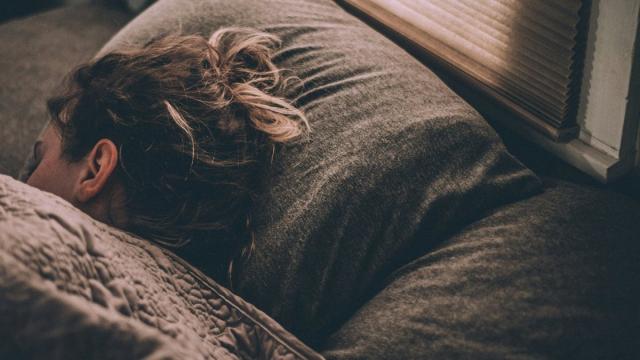 Как мозг возмещает дефицит сна: ответ ученых