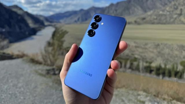 Какие смартфоны Samsung получат Android 16 и One UI 8: список моделей