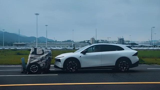 Кроссовер XPeng G7 способен автоматически тормозить со скорости 130 км/ч