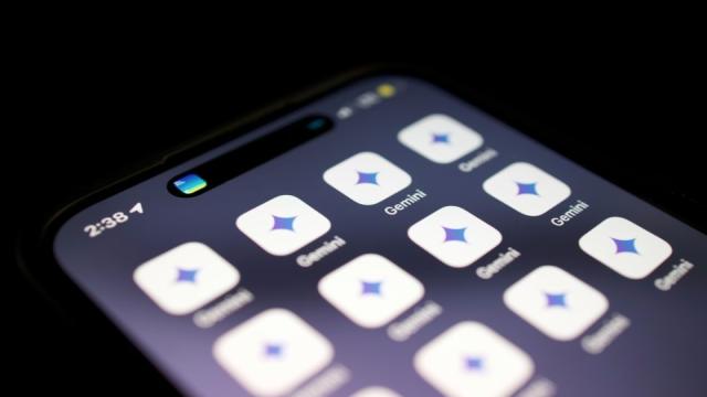 Google доработала и перезапустила ИИ-функцию Ask Photos для поиска фото по содержимому
