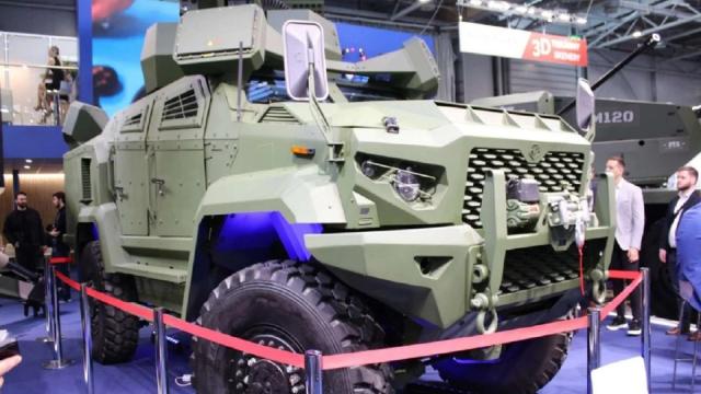 IDET 2025: Словакия показала новый броневик Wolf с уникальным радаром
