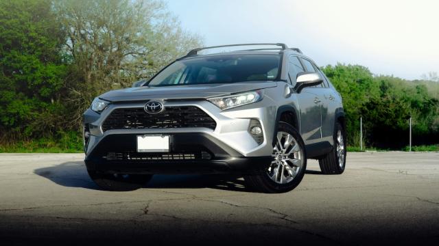 В Россию едет отличная замена Toyota RAV4 — найдите десять отличий