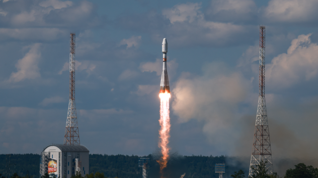 Ракета «Союз-2.1б» с 20 спутниками отправилась в космос