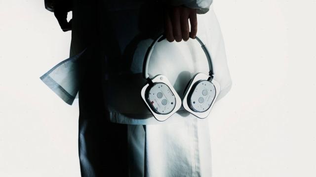 Nothing Headphone (1): дизайн и характеристики первых полноразмерных наушников бренда
